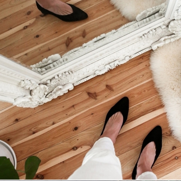 Everlane Black Leather Suede V Heel Pump 7.5 - Picture 4 of 13